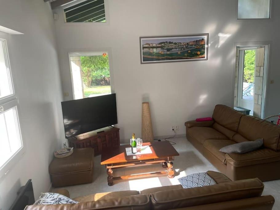 Belle Villa Basque Avec Piscine Et Jardin De 3000M2 Saint-Jean-de-Luz Dış mekan fotoğraf